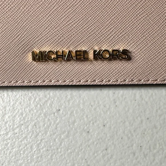 Michael Kors Blush Pink Wallet Never Used - Picture 5 of 6